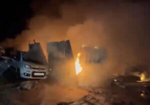 İsrail’den Refah’ta katliam: Yerlerinden edilmiş Filistinlilerin çadırlarını bombaladı