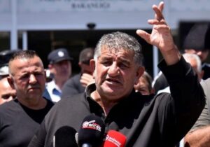 Naimoğulları: “Biten bir şey yok, mücadeleyi bırakmayacağım”