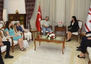 Özdenefe, Kıbrıs’ta Vicdani Ret İnisiyatifi heyeti ile görüştü