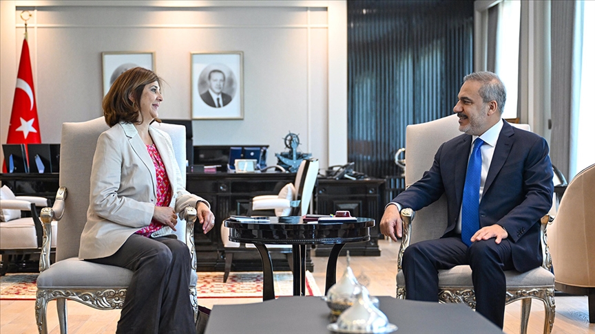 Sürpriz Ankara ziyareti gerçekleşti: Hakan Fidan, Houlgin ile görüştü