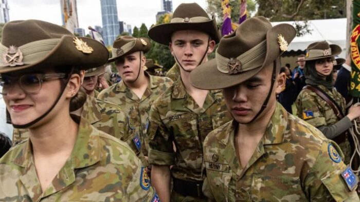 Avustralya ordusu yabancı asker alacak