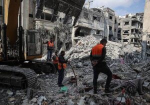 İsrail’in 247 gündür saldırılarını sürdürdüğü Gazze’de can kaybı 37 bin 84’e çıktı