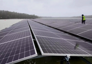 Türkiye’de güneş enerjisinin elektrik üretimindeki payı yüzde 44 ile rekor kırdı