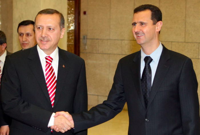 Erdoğan: “Suriye Devlet Başkanı Esad ile ailece görüşebiliriz”