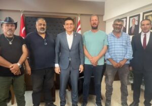 İçişleri Bakanı Dursun Oğuz, Hayvancılar Birliğinden bir heyet ile görüştü