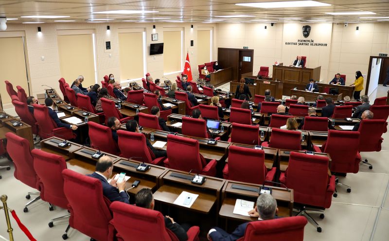 Meclis Tatar’ın katılımıyla olağanüstü toplandı