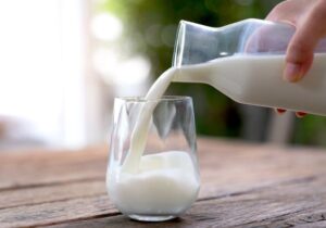 Gıda Mühendisleri süt tüketiminin teşviki ve sektörün desteklenmesi için önerilerini açıkladı