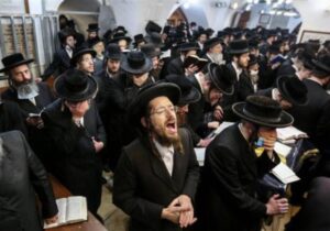 İsrail Savunma Bakanı, ağustostan itibaren Haredi Yahudilerinin askere alınacağını duyurdu