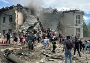 Ukrayna: Rusya’nın Kiev ve diğer şehirlere düzenlediği saldırılarda çocuk hastanesi zarar gördü, 17 kişi öldü