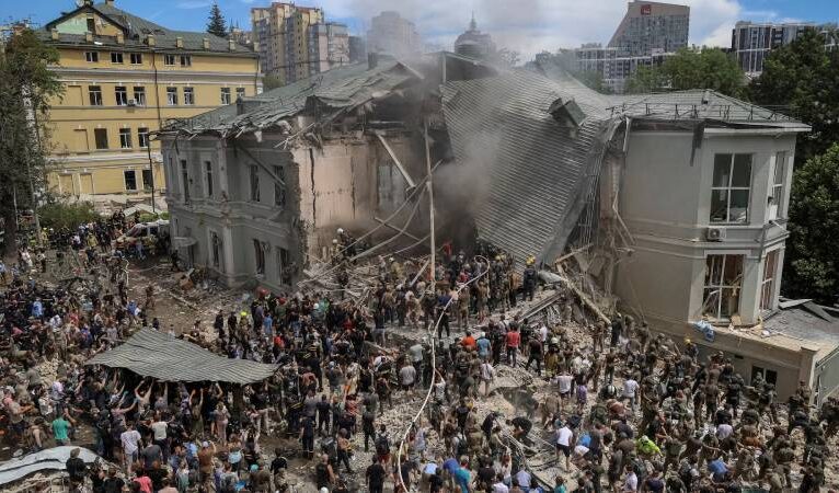 Ukrayna, Kiev’deki hastane saldırısının Uluslararası Ceza Mahkemesi tarafından kovuşturulmasını istiyor