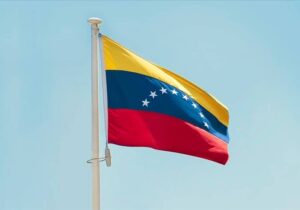 Venezuela, seçimleri takip etmek isteyen eski 5 devlet başkanının ülkeye gelişine izin vermedi