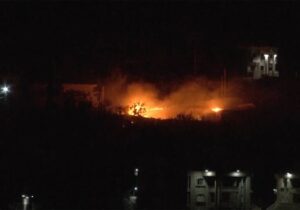 İsrail medyası: İsrail ordusu, Lübnan’ın güneyinde Hizbullah mevzilerini vuruyor