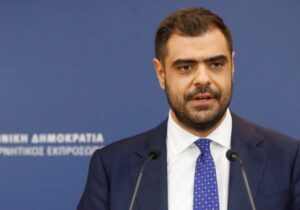 Yunanistan, Kıbrıs sorununda çözüm planını bekliyor
