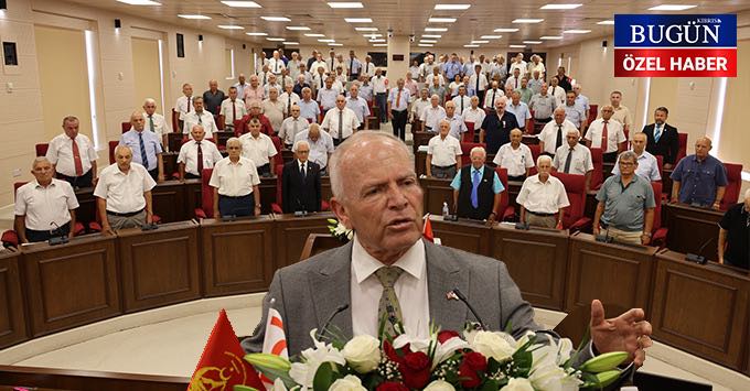 Meclis Başkanı Zorlu Töre’nin ‘korsan’ toplantısına CTP’den sert tepki!