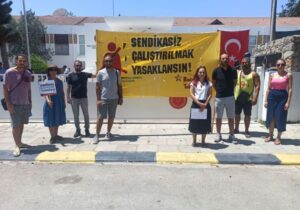 Bağımsızlık Yolu Meclis önünde eylem yaptı: Sendikasız Çalıştırılmak Yasaklansın