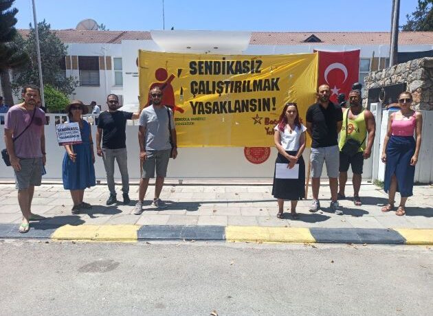 Bağımsızlık Yolu Meclis önünde eylem yaptı: Sendikasız Çalıştırılmak Yasaklansın