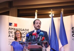 Hristodulidis: “Yıl sonundan önce Kıbrıs sorununa ilişkin müjdeli haberler gelecek”