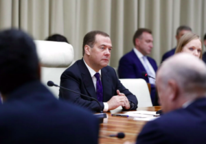 Rusya eski Devlet Başkanı Medvedev: “Ukrayna’nın NATO’ya katılması savaş anlamına gelir”