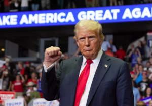 Trump’tan Biden’ın çekilme kararına ilk yorum: “Sahtekar Joe zaten başkan olmaya uygun değildi”