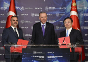 Protokol imzalandı: Çin elektrikli araç devi BYD Türkiye’de üretim tesisi açacak