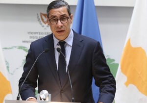 Güney Dışişleri Bakanı, Kıbrıs’ın Orta Doğu’daki savaşın üssü olmadığını söyledi