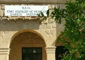 Eski Eserler Dairesi müdürü görevinden alındı