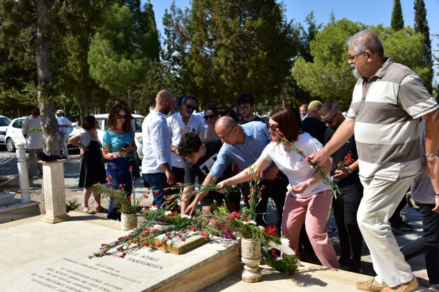 Adalı: “Ah vah çekeceğimize kimliğimize, özgürlüğümüze sahip çıkmalıyız”