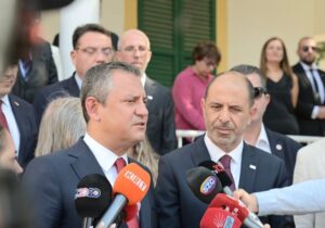 CHP, Halkın Partisi’ni ziyaret etti