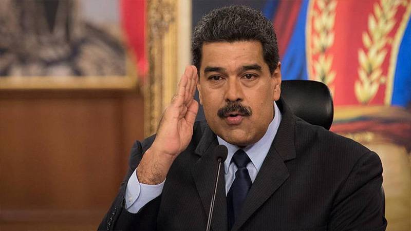 Maduro, X’e 10 günlüğüne erişim yasağı getirilmesi talimatı verdi