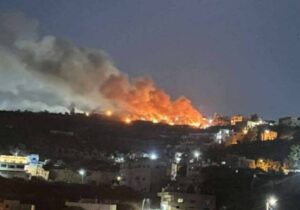İsrailli yerleşimciler, Batı Şeria’daki köyü ateşe verdi; bir kişi öldü, Tel Aviv saldırıyla ilgili soruşturma başlattı