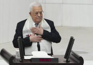 İsrail, Abbas’ın Gazze’ye girmesine izin vermedi