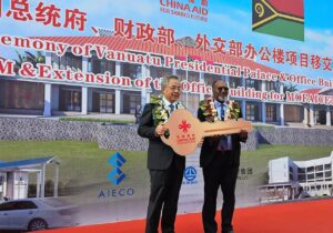 Çin’in pasifik ülkesi Vanuatu’ya “hediye” cumhurbaşkanlığı konutu tartışma yarattı
