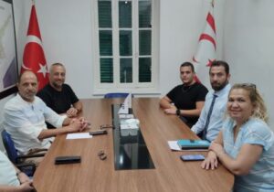 Hemşireler meslek onurlarını korumak için mücadele başlattı