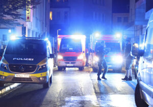Alman polisi, Solingen’de üç kişiyi öldüren saldırganı gözaltına aldı