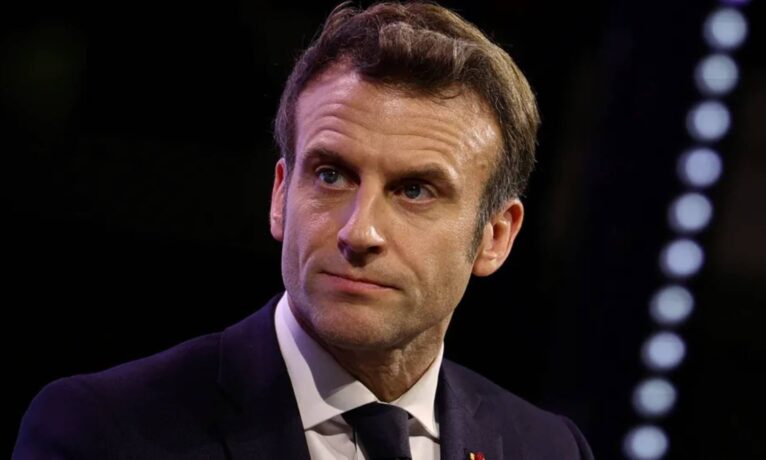 Fransa Cumhurbaşkanı Macron: “Lübnan’ın yanındayız”