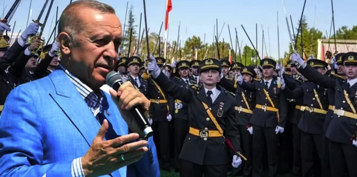 Erdoğan’dan teğmenlerin kılıçlı yeminine: “Burası kendini bilmezlerin at oynattığı meydan değil, en kısa zamanda hak ettikleri cezayı alacaklar”