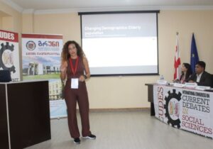 ARUCAD Akademisyenleri CUDES 2024 Kongresi’nden ödülle döndü