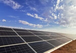 AB güneş enerji santrali için toplumlar arası uzlaşı bekliyor