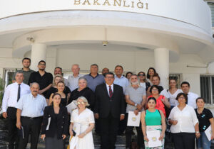 Tasdik Memurları Yasası kapsamında yeni belgeler dağıtıldı