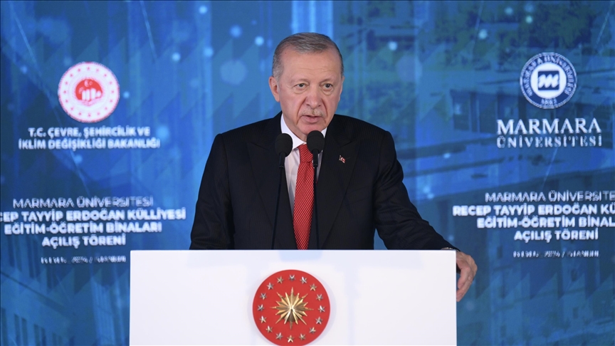 Erdoğan: “Biz asırlar boyunca tarihinde sömürgecilik ayıbı olmayan bir devletiz”