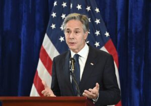 Blinken: “Washington Lübnan devletinin ülkenin ‘idaresini ele almasını’ destekliyor”