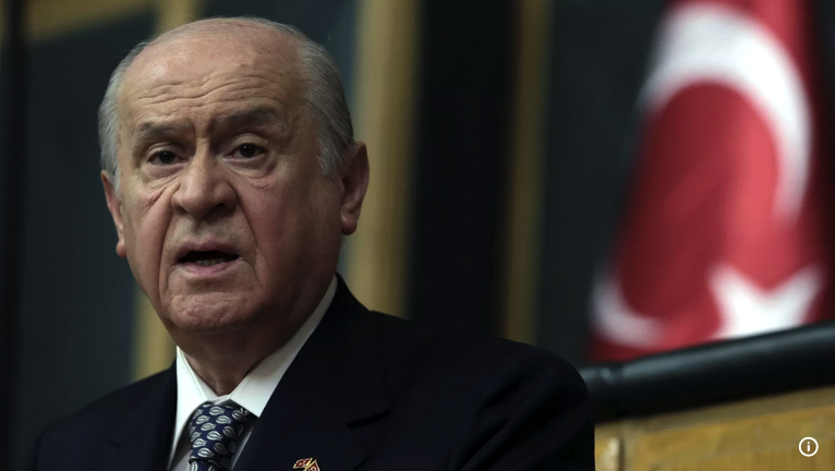 Bahçeli: “Kürtleri sevmeyen Türk, Türk değildir; Türkleri sevmeyen Kürt, Kürt değildir”