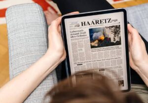 İsrail hükümeti, yetkililere Haaretz gazetesini boykot emri verdi