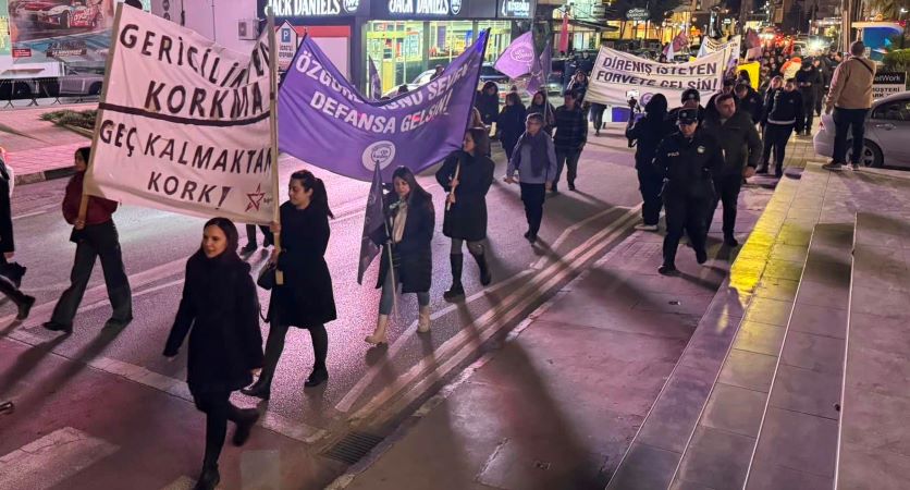 Kadınlar şiddete karşı sokağa çıktı: Susmuyoruz, korkmuyoruz, itaat etmiyoruz!