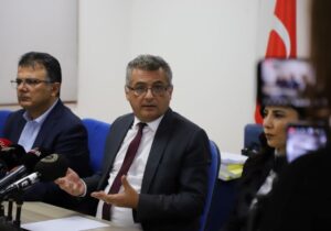 Erhürman: “Kendi krizlerini örtbas etmek için algı operasyonu yapıyorlar”