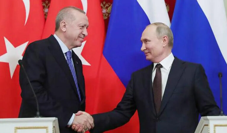 Putin ile görüşen Erdoğan: “Suriye’nin toprak bütünlüğünü destekliyoruz”
