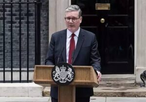 İngiltere Başbakanı Starmer: “Esad’ın gidişini olumlu karşılıyoruz”