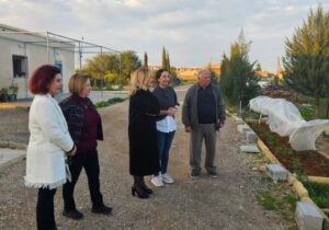 Sibel Tatar, Muratağa’daki “SibelA Organik Farm”ı ziyaret etti