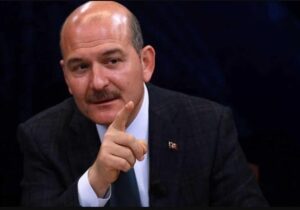 Suça karışan kişilerle fotoğrafı çıkan Soylu’dan ilginç savunma