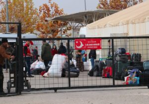 BM: Esad’ın devrilmesinin ardından 115 binden fazla Suriyeli ülkesine döndü